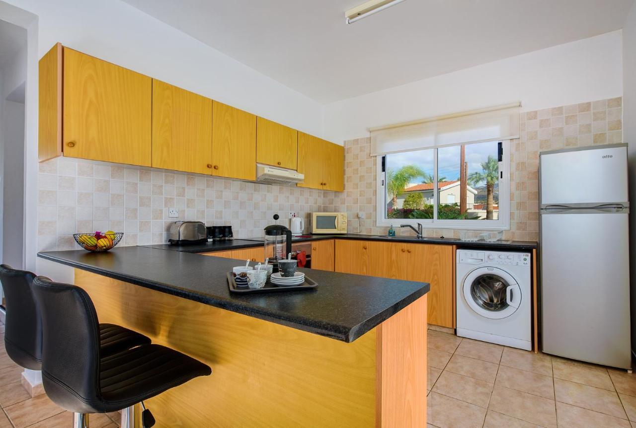 Villa Shiva By Ezoria Villas Coral Bay Exterior photo